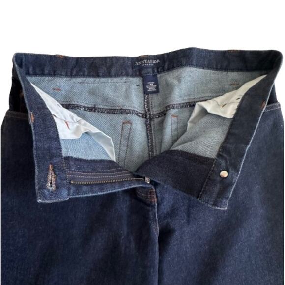 Ann Taylor Stretch Dark Wash Low Rise Straight Wide Leg Denim Jeans Size 8R - Picture 4 of 12
